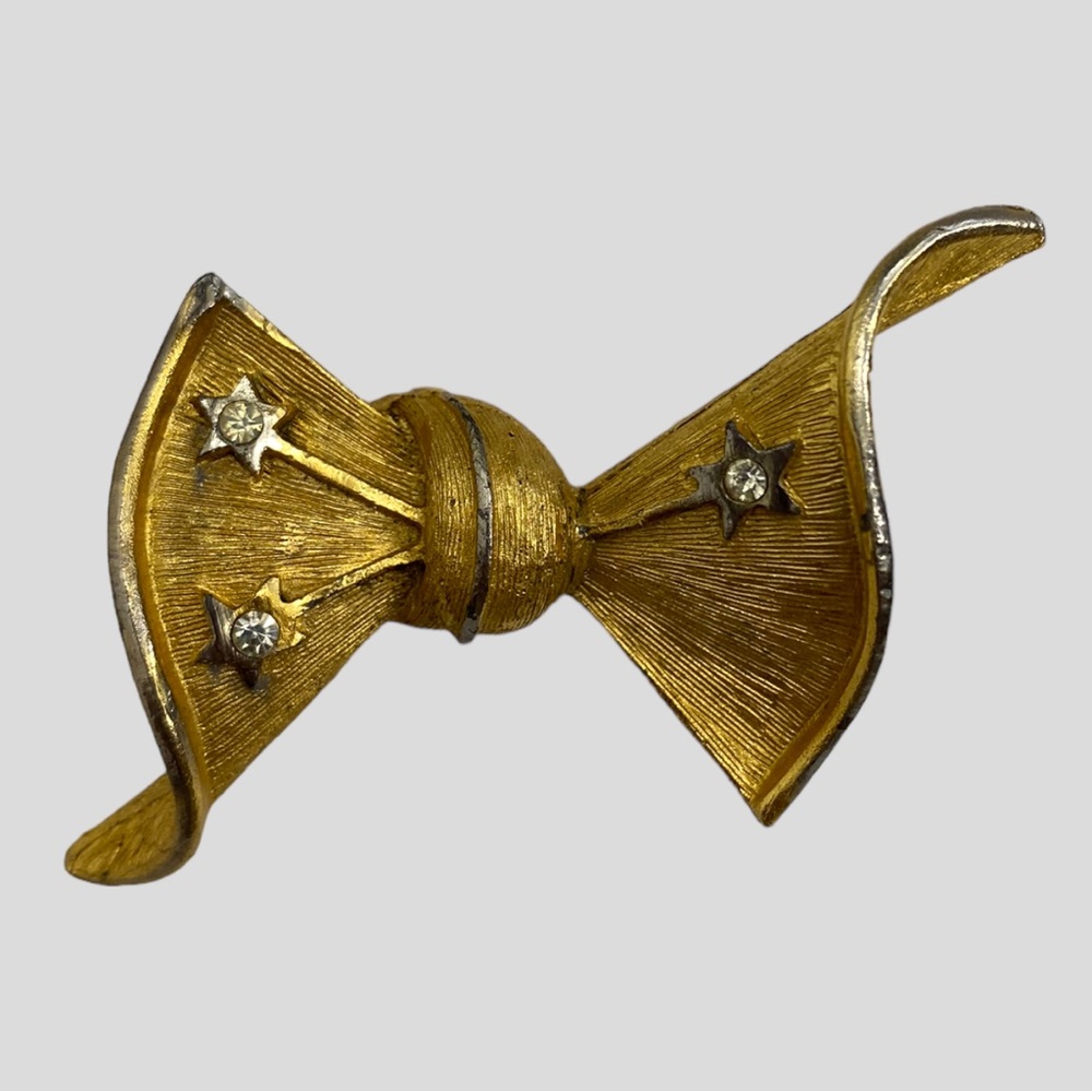 Vintage Brushed Gold Crystal Star Twisted Bow Brooch